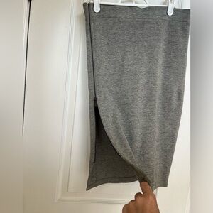 Noisy May Skirt with zipper all the way up the side-zipper fully functional.